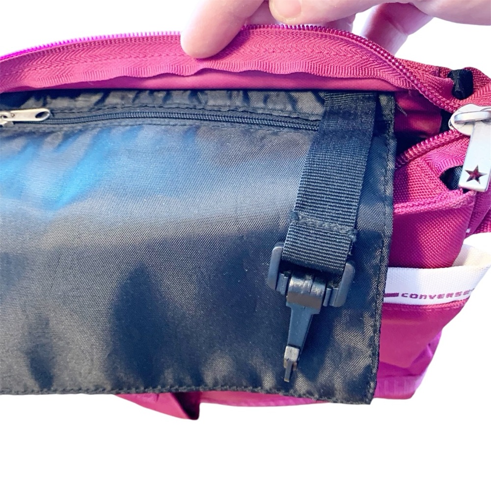 CONVERSE | messenger bag deep pink with extendable shoulder strap - Picture 10 of 12